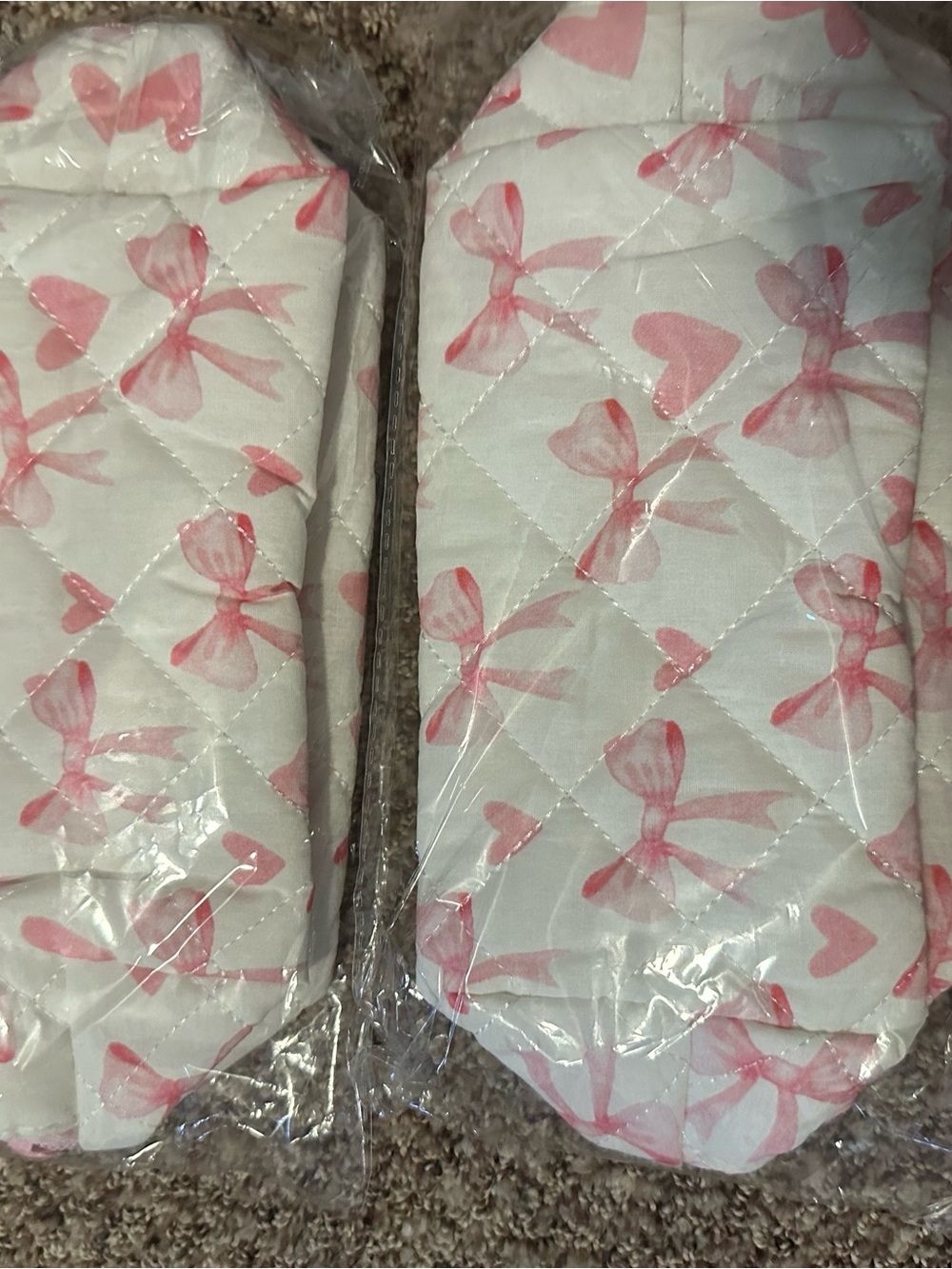 Quilted makeup bag